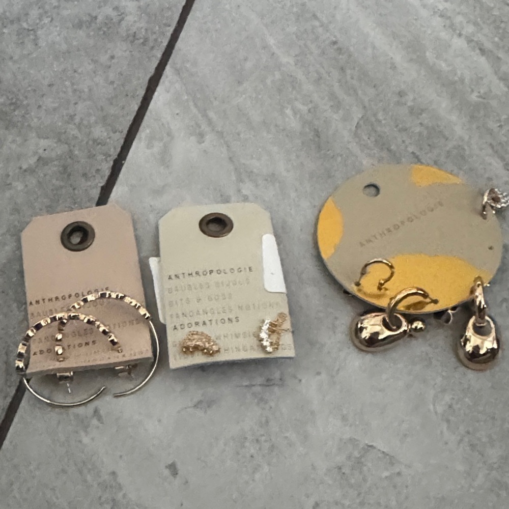 Gold earrings combo set